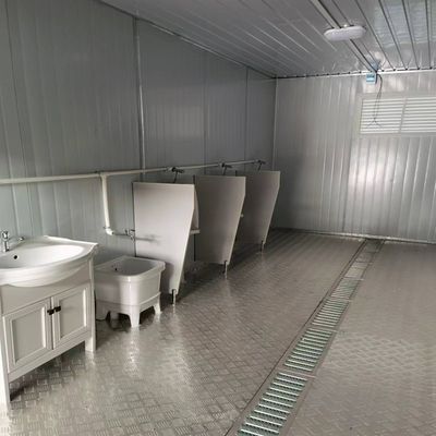 Breathable 20FT/40FT Customized Camping Mobile Restroom Portable Toilet Movable WC Restroom Unit For Disabled Sale