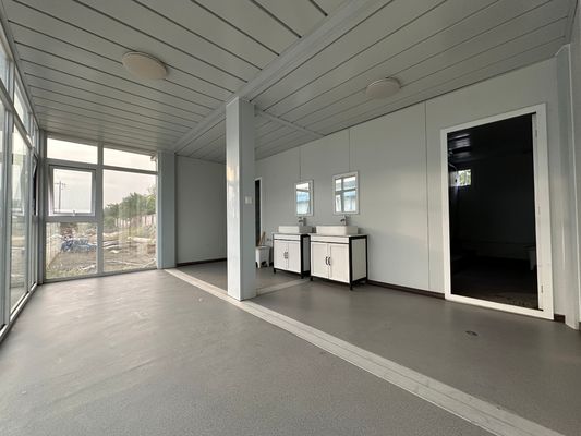 House Galvanized Steel Structure Sandwich Panel 20ft 40ft Container Home Modern Prefab Flat Pack Living House Container