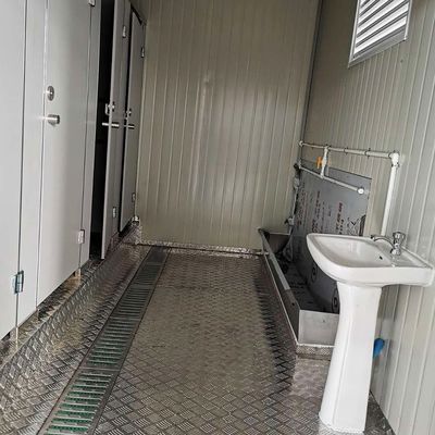 20FT/40FT Customized Prefabricated Bathrooms with Local Standard Electricity and Shower Room