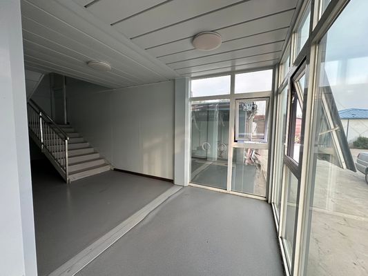 Customized Color Mobile Living Container House The Most Popular Quick Install Modularized Flat Pack 20ft 40ft
