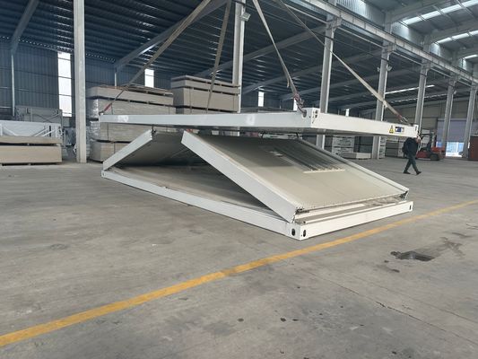 Stable Thermal Insulation Waterproof Prefab Sandwich Panel Modular Zigzag Folding Container House for Workshop Solutions