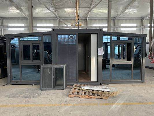 Container Shipment High Grade C20FT 40FT Expandable Container House with Aluminum Window and Transportation Delivery