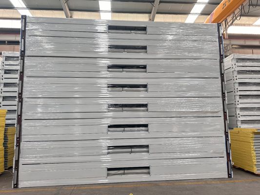 Rotproof Waterproof Fireproof Sandwich Panel Customized Flat Pack Container House and Customization