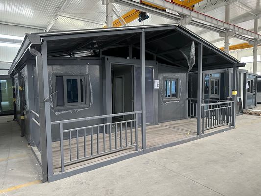 40ft Prefabricated Expandable Container House for House Transport and Load 40HQ Container Customized