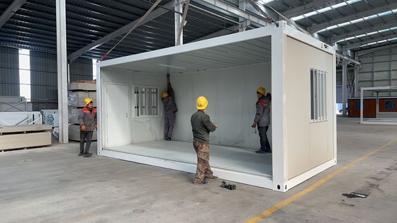 Security Door 20ft 30ft 40ft Customized Modular Galvanized Steel Frame Glass Wool Sandwich Panel Folding Container House
