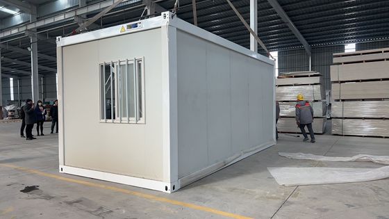 Modern Design Style Prefabricated Folding Container House 20FT/40FT Customized Mobile Building for Outdoor Bedroom Needs