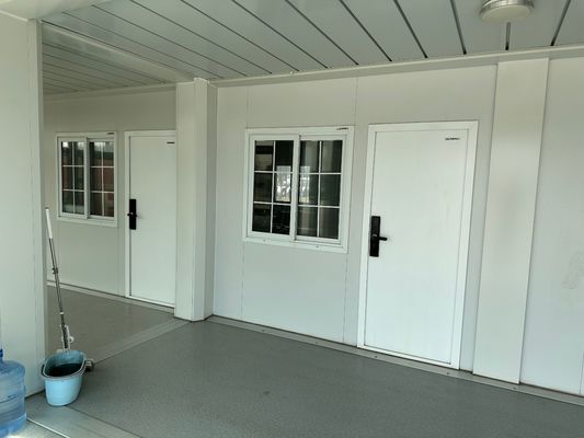 Customized Assembled Fat Pack Container House Fast Assembly and 20FT/40FT Customized Design
