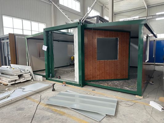 Contemporary Design Style Multi-function 40ft Bar Prefabricated Expandable Container House with Multi-function