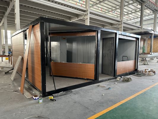 Multi-function 40FT Easy Install Living Expandable Container House with Thermal Insulation and Customized Size