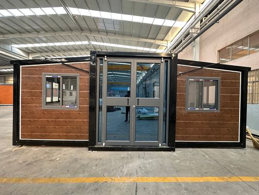 Multi-function 15-30 Years Service Life Portable Expandable Container House with Kitchen Thermal Insulation Multi-function