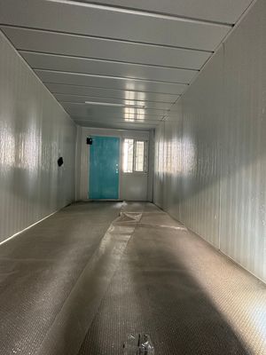 Modular Prefabricated Foldable Homes 20/40 ft Customized Steel Frame Container Office For Temporary With Security Door