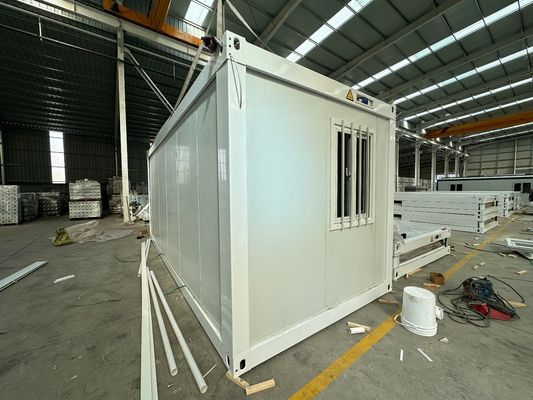 Comfortable Folding Prefabricated Container Modular Office Home with Top Roof Water Proof and Local Standard Electricity