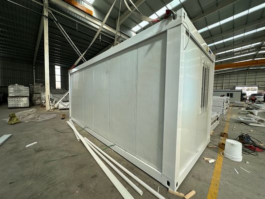 Local Standard Electricity Rustic Design Style Strong and Stable Demountable Folding Cabins for Storage Container House