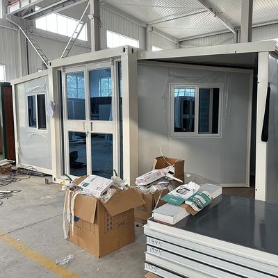Customized 40ft Expandable Container House with Top Roof Water Proof Roofing System Design