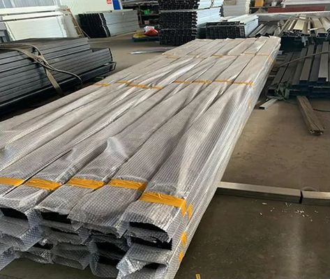 Prefab Two Story House Construction Site Blue White Fast Assembly House Kit Window Aluminum Window Houses Poland