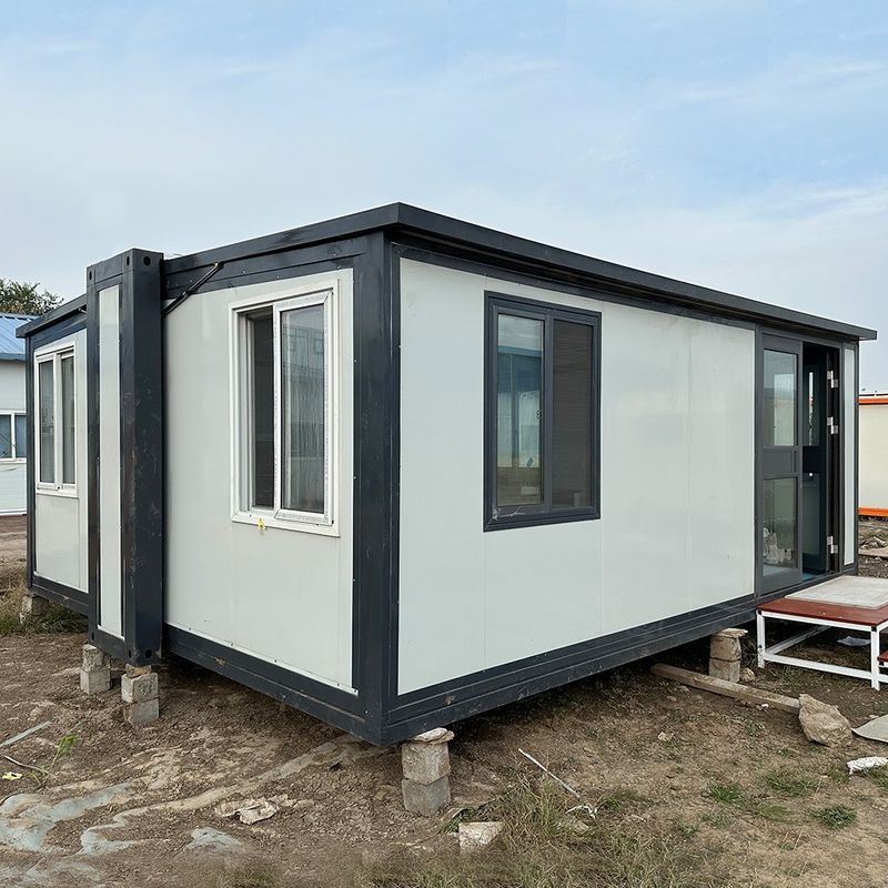 30 Ft Mobile Expanding Container Home Energy Light Frame Prefab Mobile Tiny Home Customized Color and Flexible Assemble