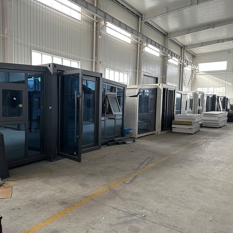 Multi-function Expandable Container House Easy To Install Warm Outdoor Portable Mobile Home